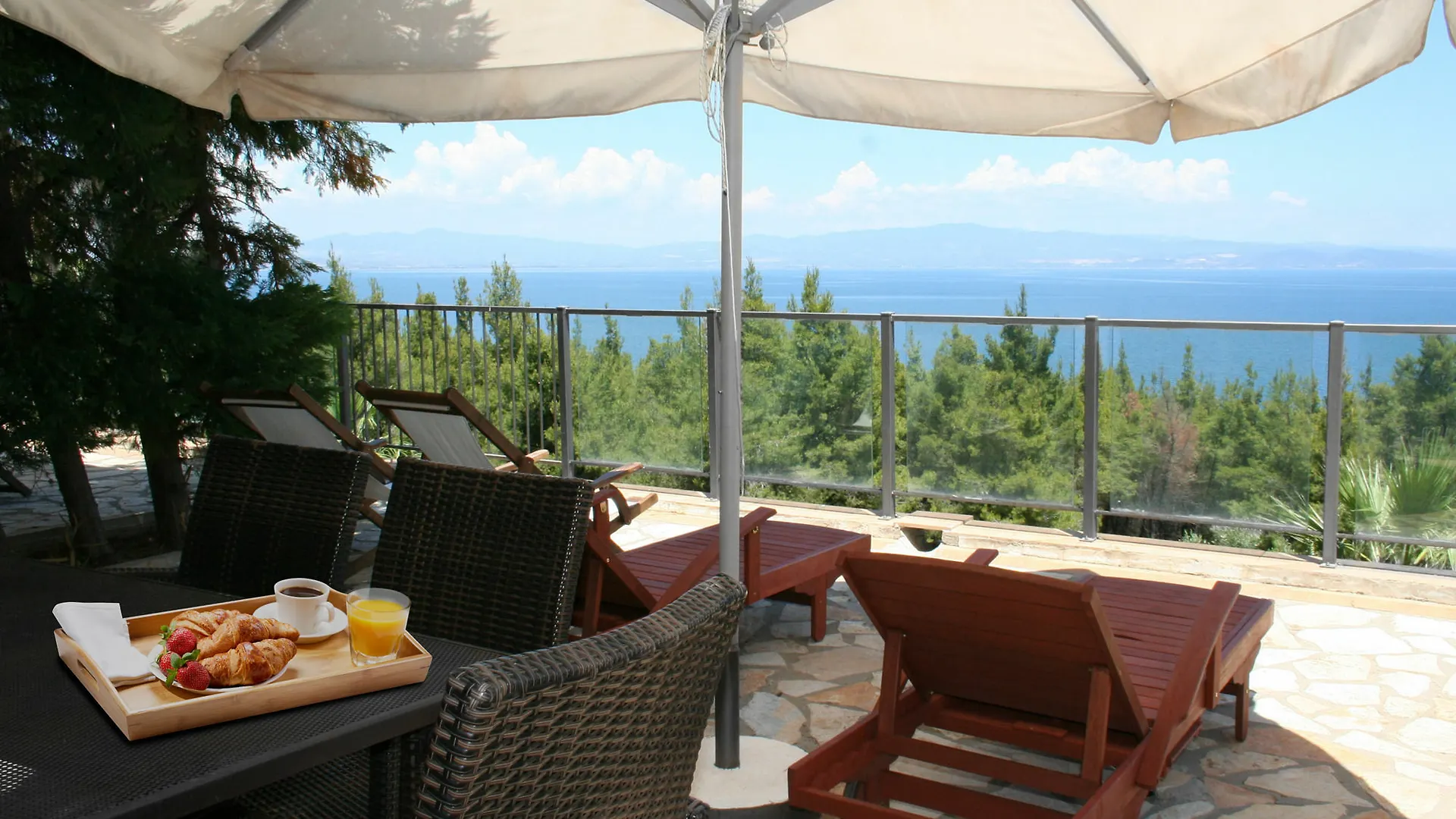 Paressa Villas Nea Fokea 0*,  Greece